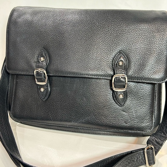 Leather bag